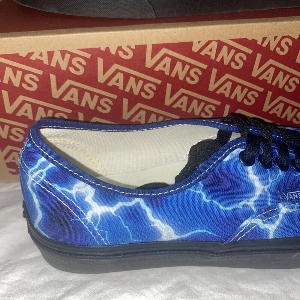 NIB‎ Vans 100% Authentic Lightning Black/Blue Sneaker, Unisex
